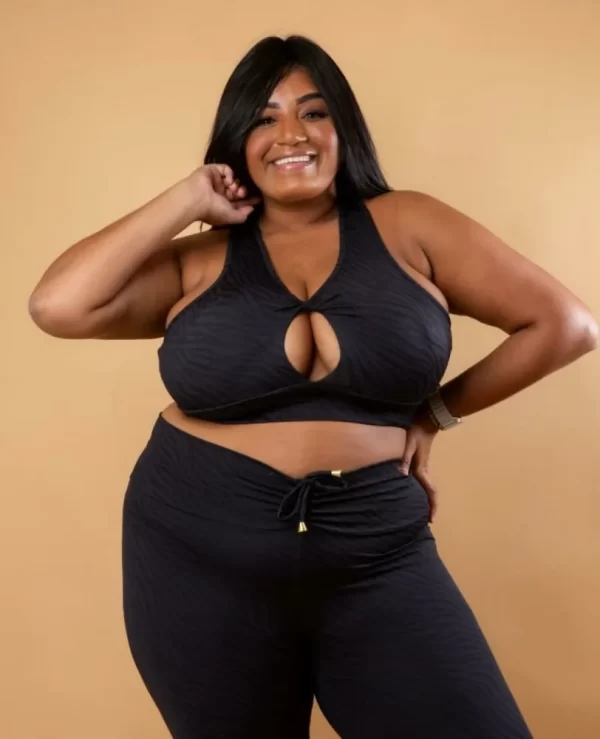 Top Plus Size Preto - Image 3